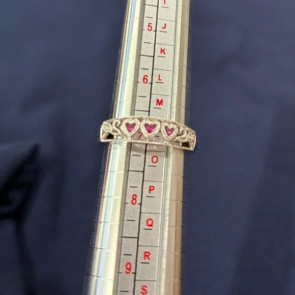 Ruby and Diamond Heart Ring - 14K White Gold - Picture 4 of 6